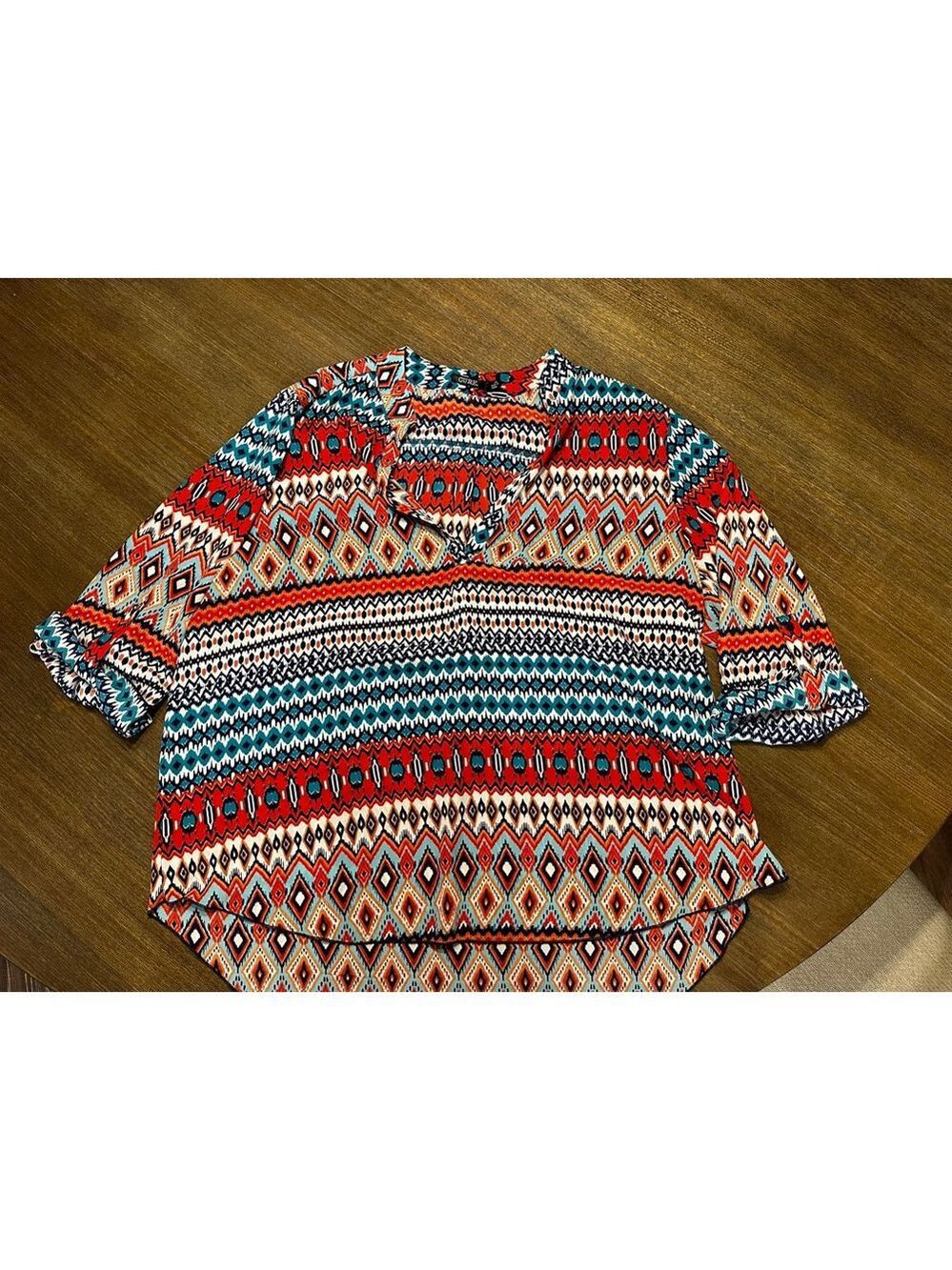 CURE. Plus 2X Red Teal Patterned Blouse